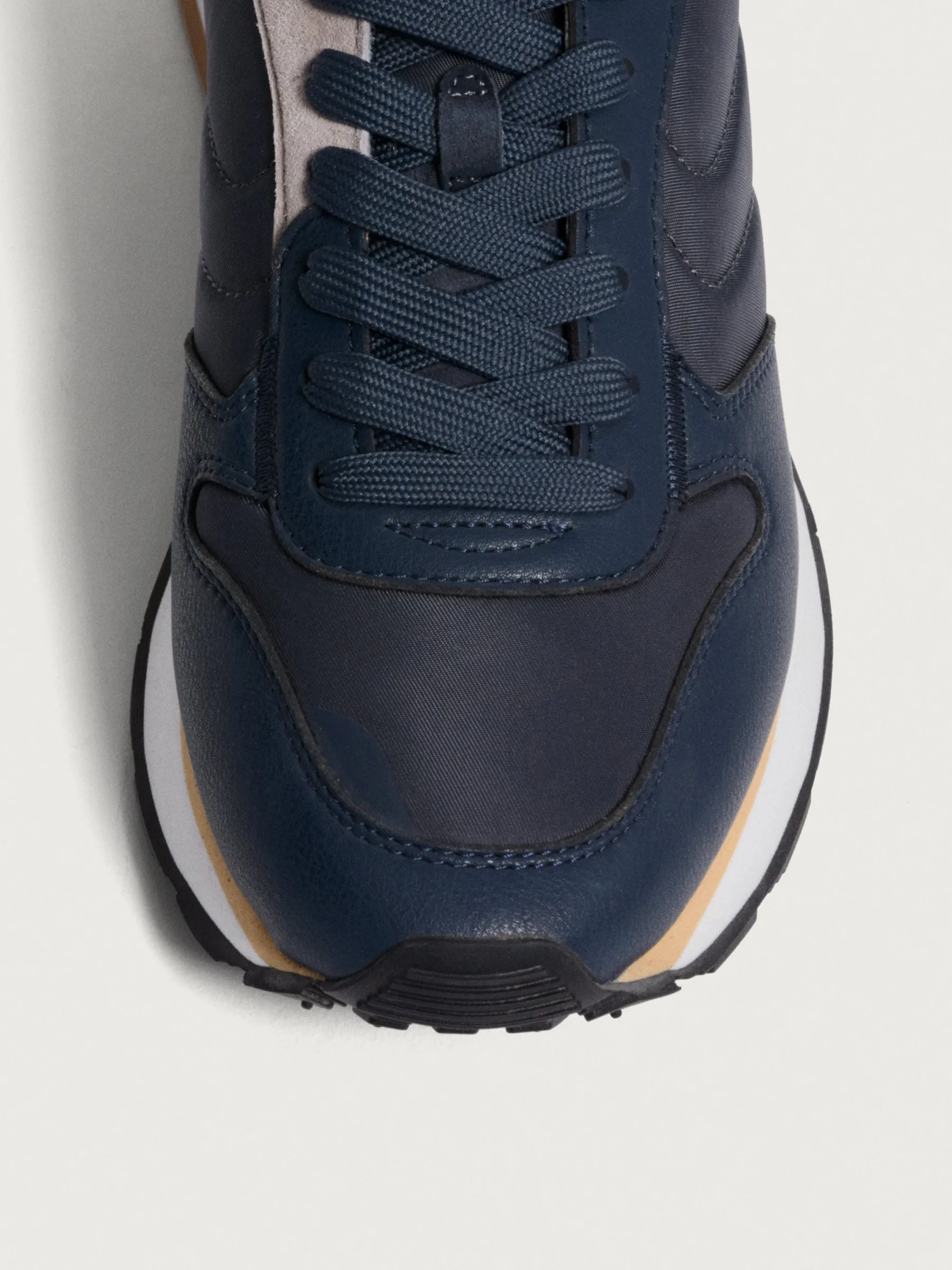 eubea_3.webp Online HOFF EUBEA