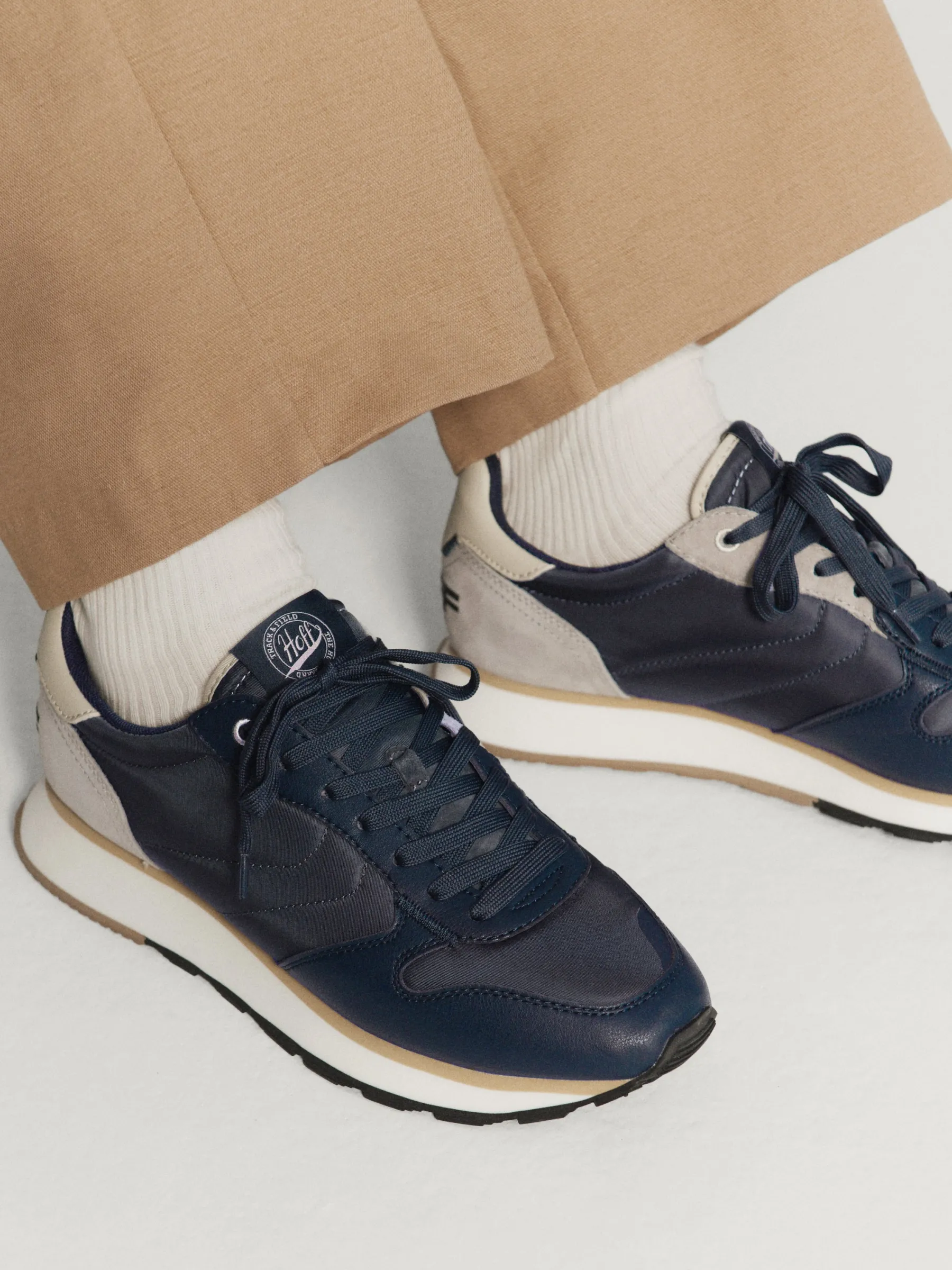 eubea_7.webp Online HOFF EUBEA