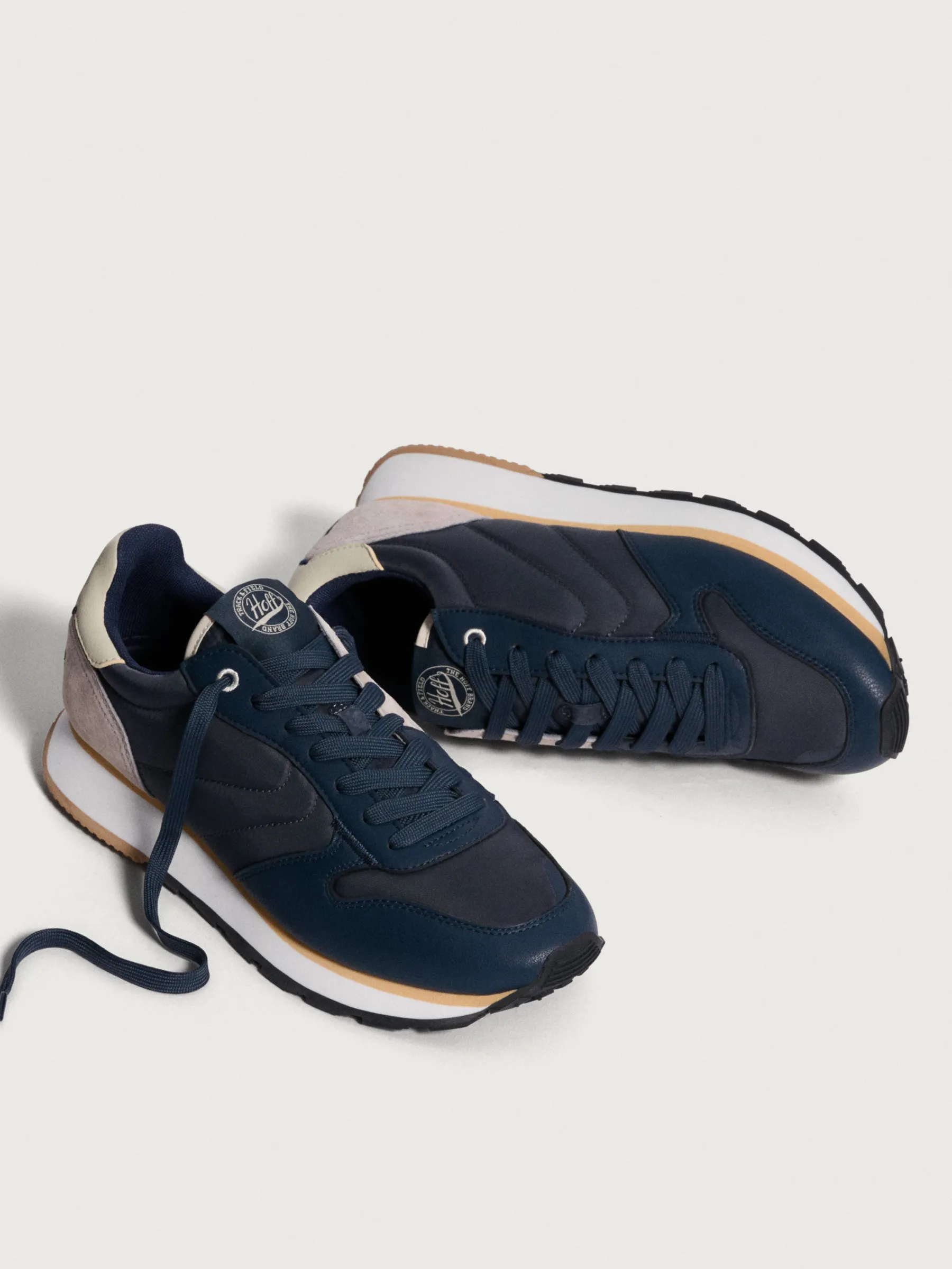 eubea_8.webp Online HOFF EUBEA