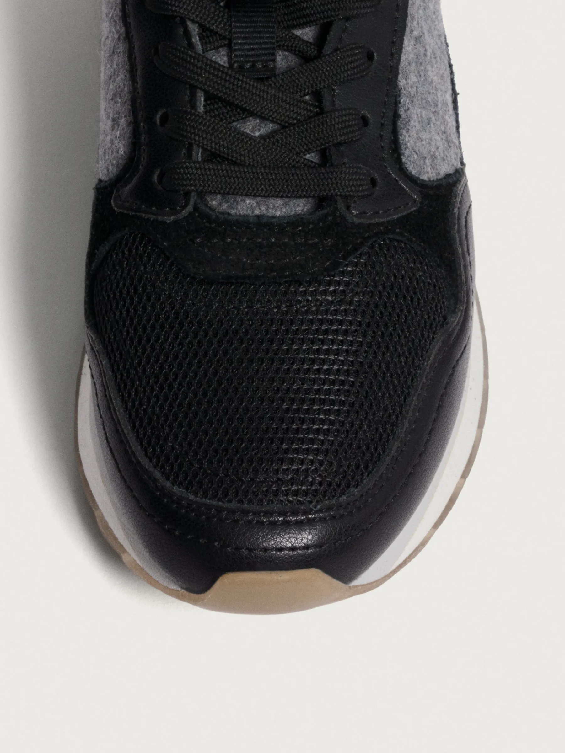 reading_7.webp Online HOFF READING